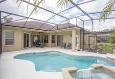 Others 2 732bd 4 Bedroom Villa by RedAwning