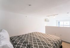 Khác 4 Little Italy Modern Lofts