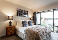 Others 7 Spacious Alpine Lake View Townhouse Walk TO Town