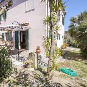 Primary image 1 โมโนโลกาเล เบล จาร์ดิโน, โรงแรม & ที่พัก Procchio Beach