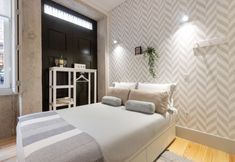 Lain-lain 3 Sol Modern Studio at Batalha Metro