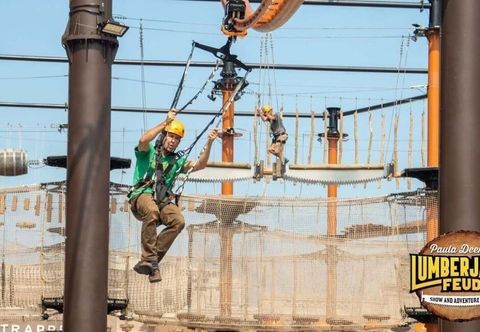 Others 3206 Golf View Hillcrest The Clubhouse