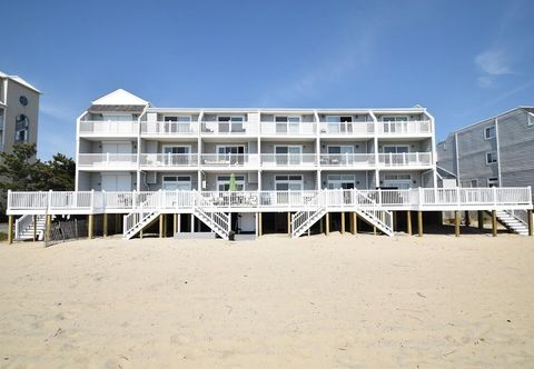 Others Ocean Club 4011 4 Bedroom Townhouse by RedAwning