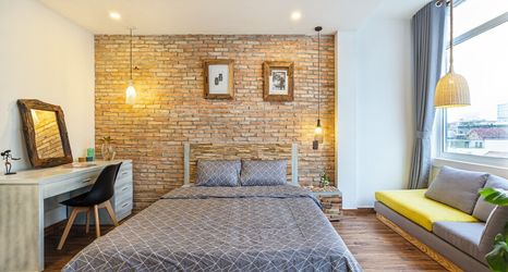 Others 2 Place In Saigon