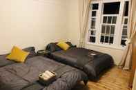 Others 3bed apartment next to eurostar station