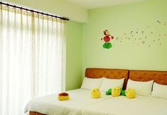 Others 3 Music Heart Guest House