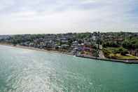 Others Seafront Quay West Apartments