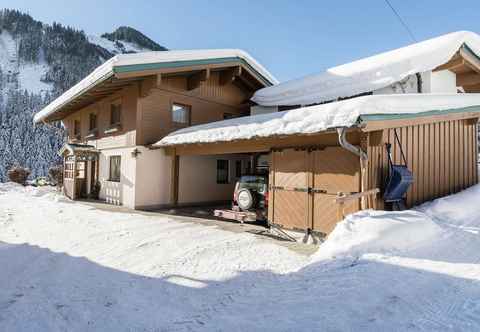 Others Modern Apartment in Saalbach-hinterglemm Near Ski-area