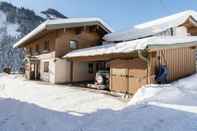 Lainnya Modern Apartment in Saalbach-hinterglemm Near Ski-area