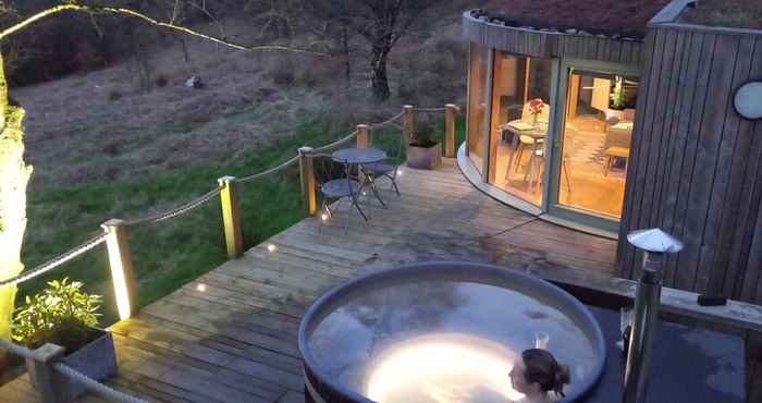 Others Luxury and Peaceful 1-bed Roundhouse With Hot Tub