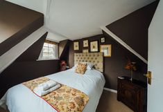 Lainnya 3 Founders House