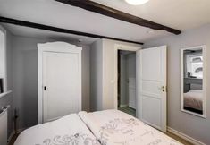 其他 3 Grey Apartments