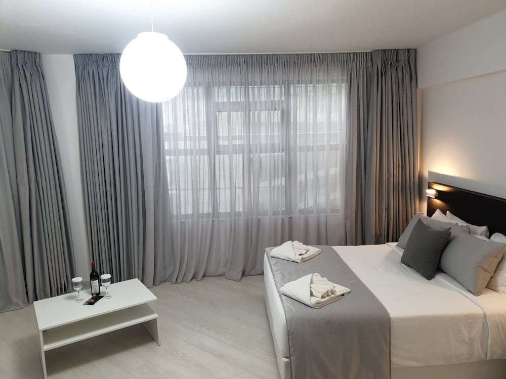 Room rate Boss Boutique Athens Athens from 27 03 2024 until 28 03