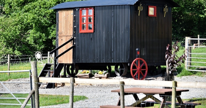 Lain-lain Meadow Shepherds hut