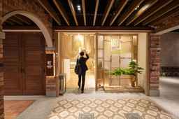 โรงแรมคัพซูลโรงแรม โชติ เซต - สนามบินทาวยวัญ T2, THB 9,853.97