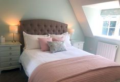 Lain-lain 2 Old School House