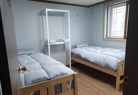 อื่นๆ Ulsan Guesthouse by Sleeping Pong - Hostel