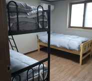 อื่นๆ 3 Ulsan Guesthouse by Sleeping Pong - Hostel