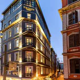 Primary image1佩特羅斯飯店,Yapı Kredi Cultural Center飯店