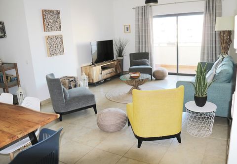 Khác 3-bedroom Apt, Sleeps 6, Pool, Gym & Jacuzzi