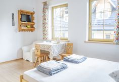 Others 2 Willa Ślimakówka