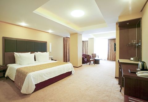 Others Hotel Asia