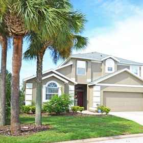 ภาพหลัก 1 คลีโอส์ วิลล่า, โรงแรม & ที่พัก Calabay Palms Villa