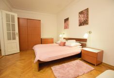 Others 6 Elegant Apartment Universitas