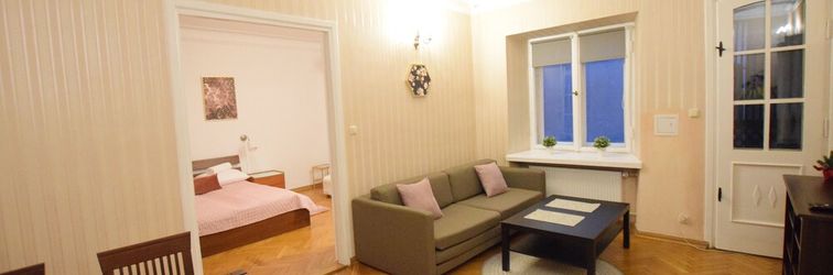 Others Elegant Apartment Universitas