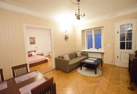 Others Elegant Apartment Universitas