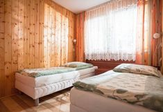 Lainnya 2 Domki Amber