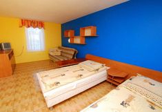 Lainnya 5 Domki Amber