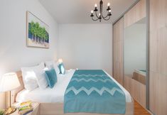 Others 7 Sun Spalato Hills