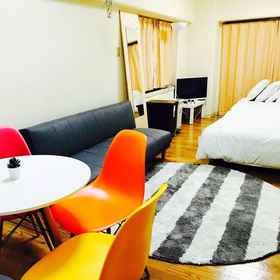 Room 1 โลคัล กิอง อพาร์ทเมนท์, โรงแรม & ที่พัก สถานีซากาโดโนะ