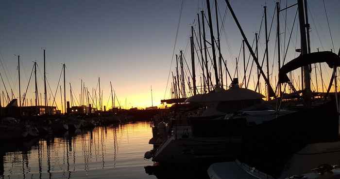 Lainnya La Rochelle sur l'Eau