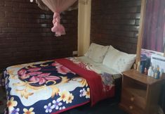 Lain-lain 5 Plastic Bottles House