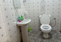 Lain-lain 7 Plastic Bottles House