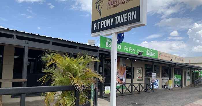 Lainnya Pit Pony Tavern