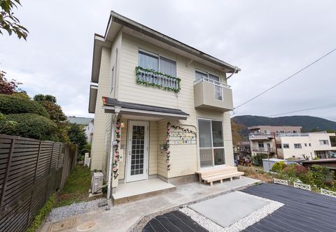 기타 Papillon Paradis Hakone