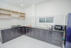 Others 7 Rumduol Apartment