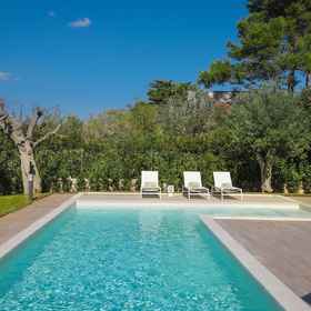 Primary image 1 Villa Cavuzzi, Cassano delle Murge Villas