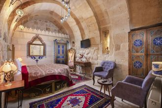 Others 4 Carna Cave Hotel