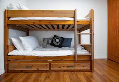 Others 4 Art Apartment Near Mamila best Location 1