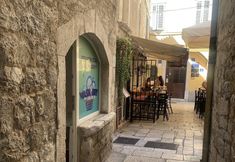 Lainnya 6 Tortosa Stari Grad