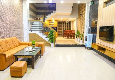 Lain-lain T P Luxury House