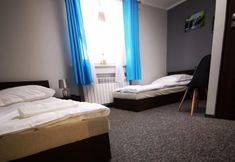 Others 3 Hostel Karolinka