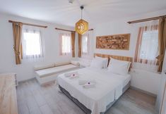 Others 5 White Orange