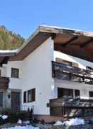 Imej utama Radiant Holiday Home in Gantschier With Terrace