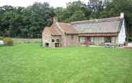 Others 6 Snug, Authentic Farm House With Trampoline and Table Tennis, Peaceful
