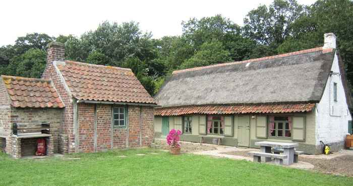 Lainnya Snug, Authentic Farm House With Trampoline and Table Tennis, Peaceful